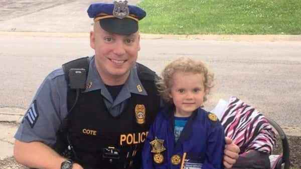 Treåringens store drøm er bli politi når hun blir stor, og en dag skjer det noe fantastisk!